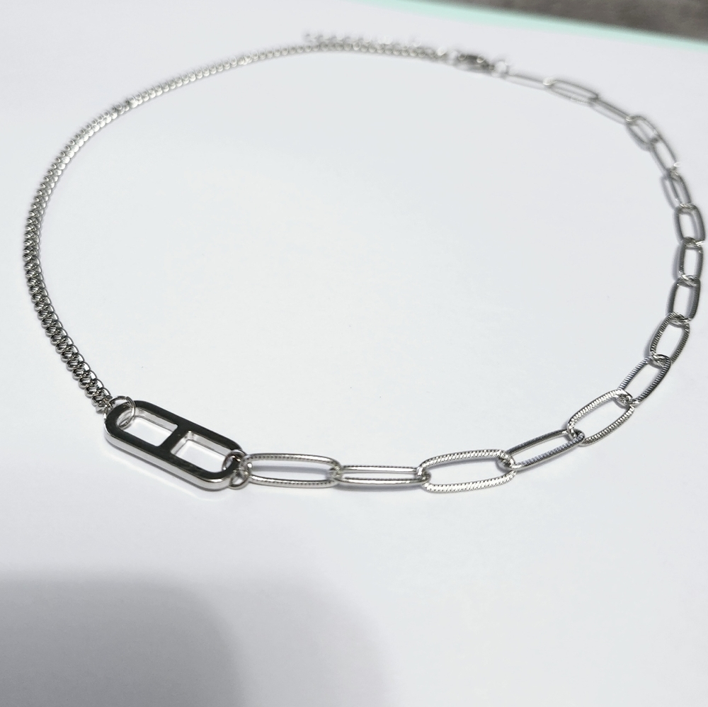 Paperclip duo style Necklace - Picture 6 of 9